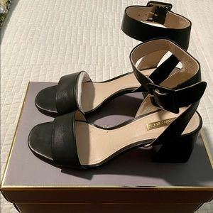 Louise et Cie Lo-Kaden black leather ankle strap shoes, size 8.5 M